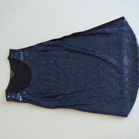 Forever 21 sparkly top - Picture 1 of 9